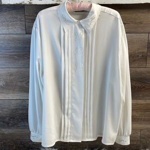 Yves St.Clair 2, Ladies White Long Sleeve Dress Button Up Blouse, 22W/42